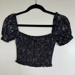 Wilfred Smocked Puff Sleeve Crop - Black Floral